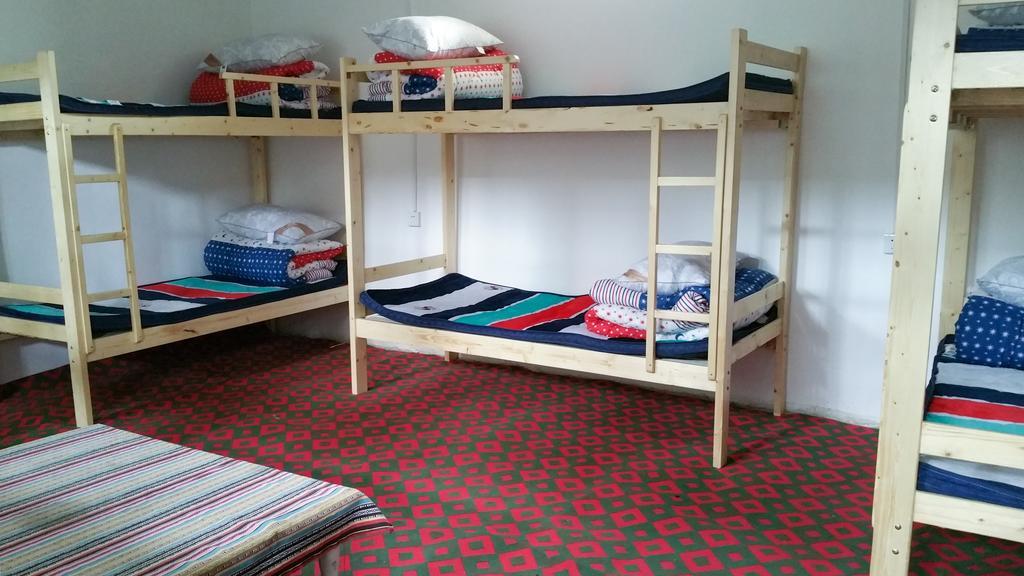Dap Youth Hostel Turpan Экстерьер фото