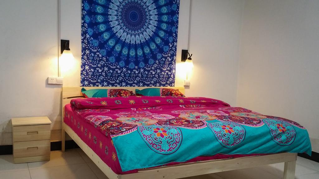 Dap Youth Hostel Turpan Экстерьер фото