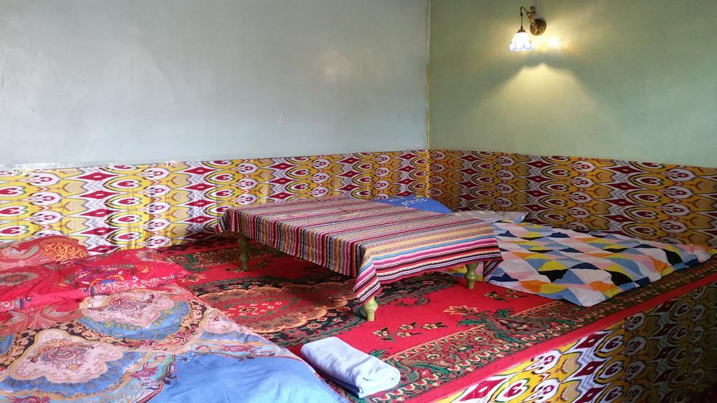 Dap Youth Hostel Turpan Экстерьер фото