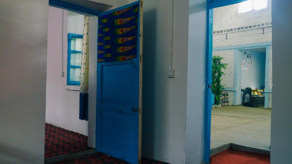 Dap Youth Hostel Turpan Экстерьер фото