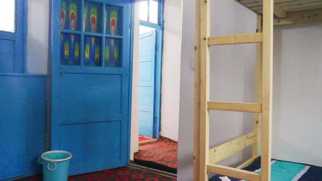Dap Youth Hostel Turpan Экстерьер фото