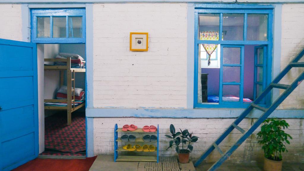 Dap Youth Hostel Turpan Экстерьер фото