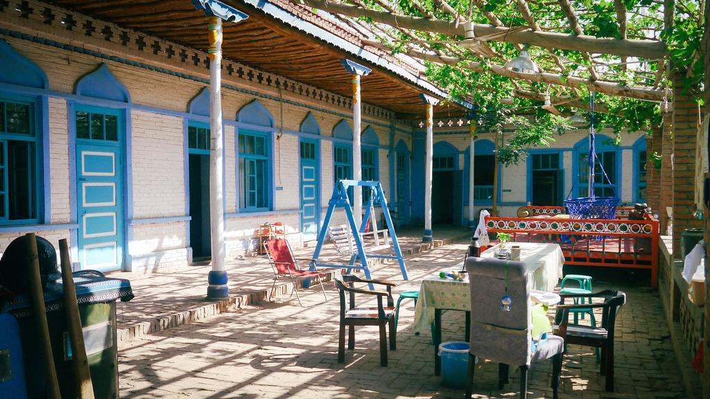 Dap Youth Hostel Turpan Экстерьер фото