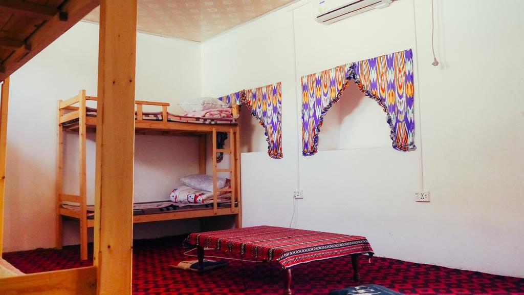 Dap Youth Hostel Turpan Экстерьер фото