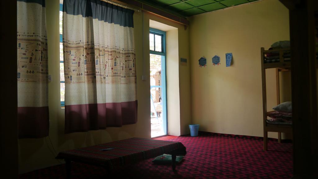 Dap Youth Hostel Turpan Экстерьер фото