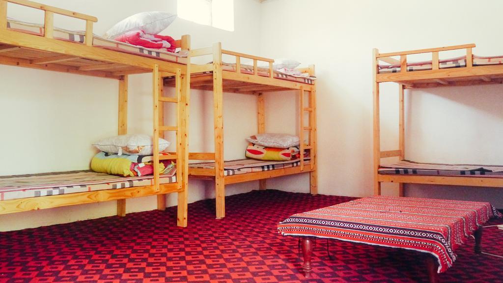Dap Youth Hostel Turpan Экстерьер фото
